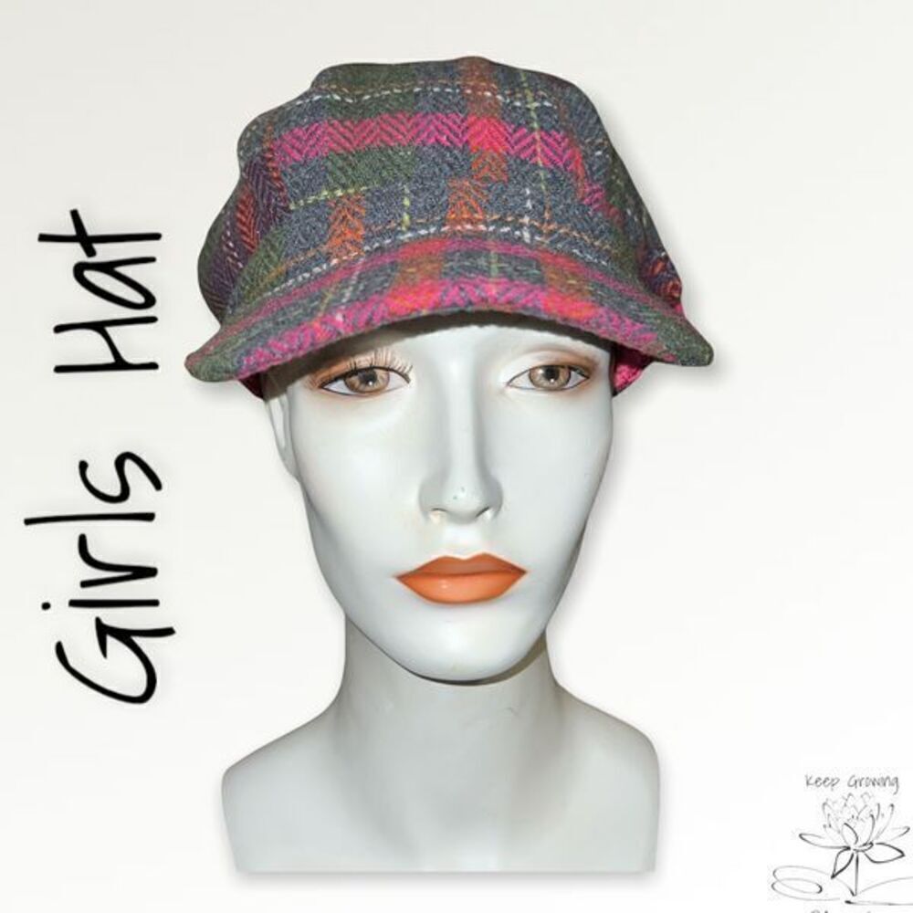Bundle Sale 3 for $15 | Gymboree Gray and Pink Plaid Youth Hat | Size 5 - 7